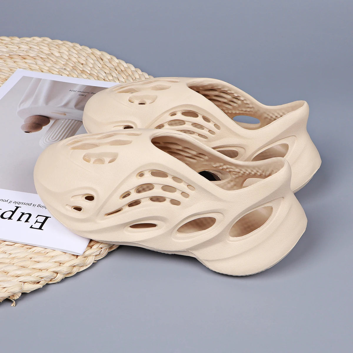 Women's Flat Sandals Designer Shoes Luxury Brand Sandals EVA Breathable Soft Sole Anti-slip Comfort Summer Beach Slides