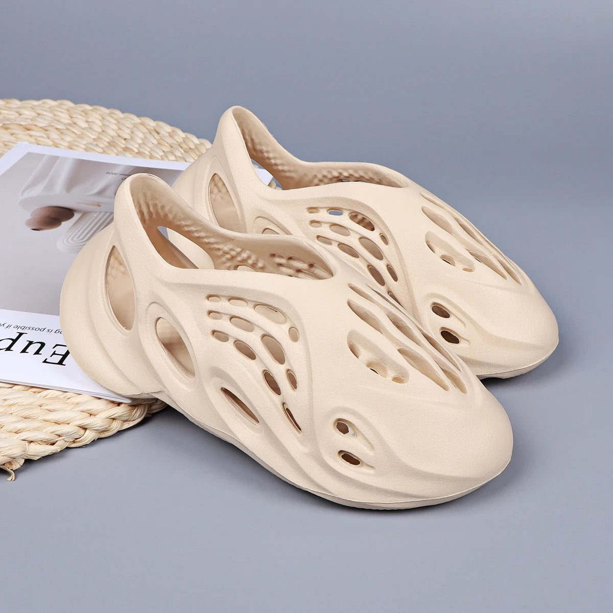 Women's Flat Sandals Designer Shoes Luxury Brand Sandals EVA Breathable Soft Sole Anti-slip Comfort Summer Beach Slides