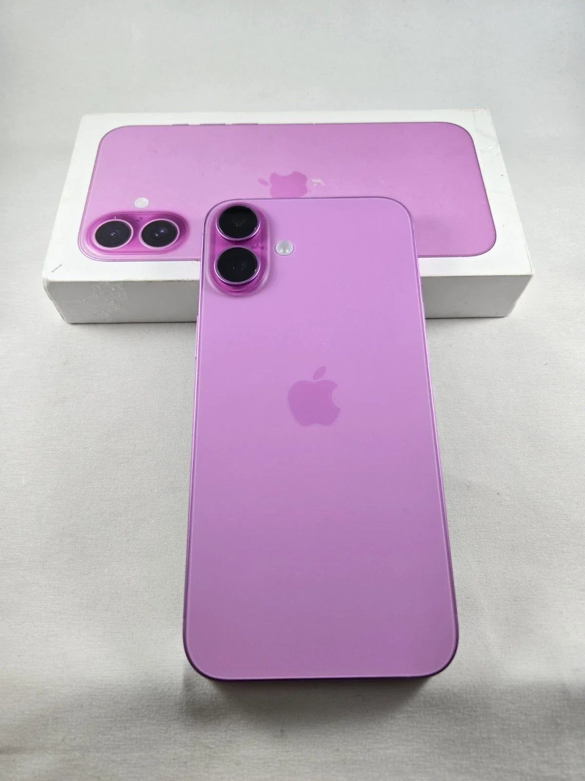 Original iPhone 16 Plus 16plus 128GB/256GB/512GB ROM 8GB RAM SIM Fress 5G Cellphone Official Package Looks Like New